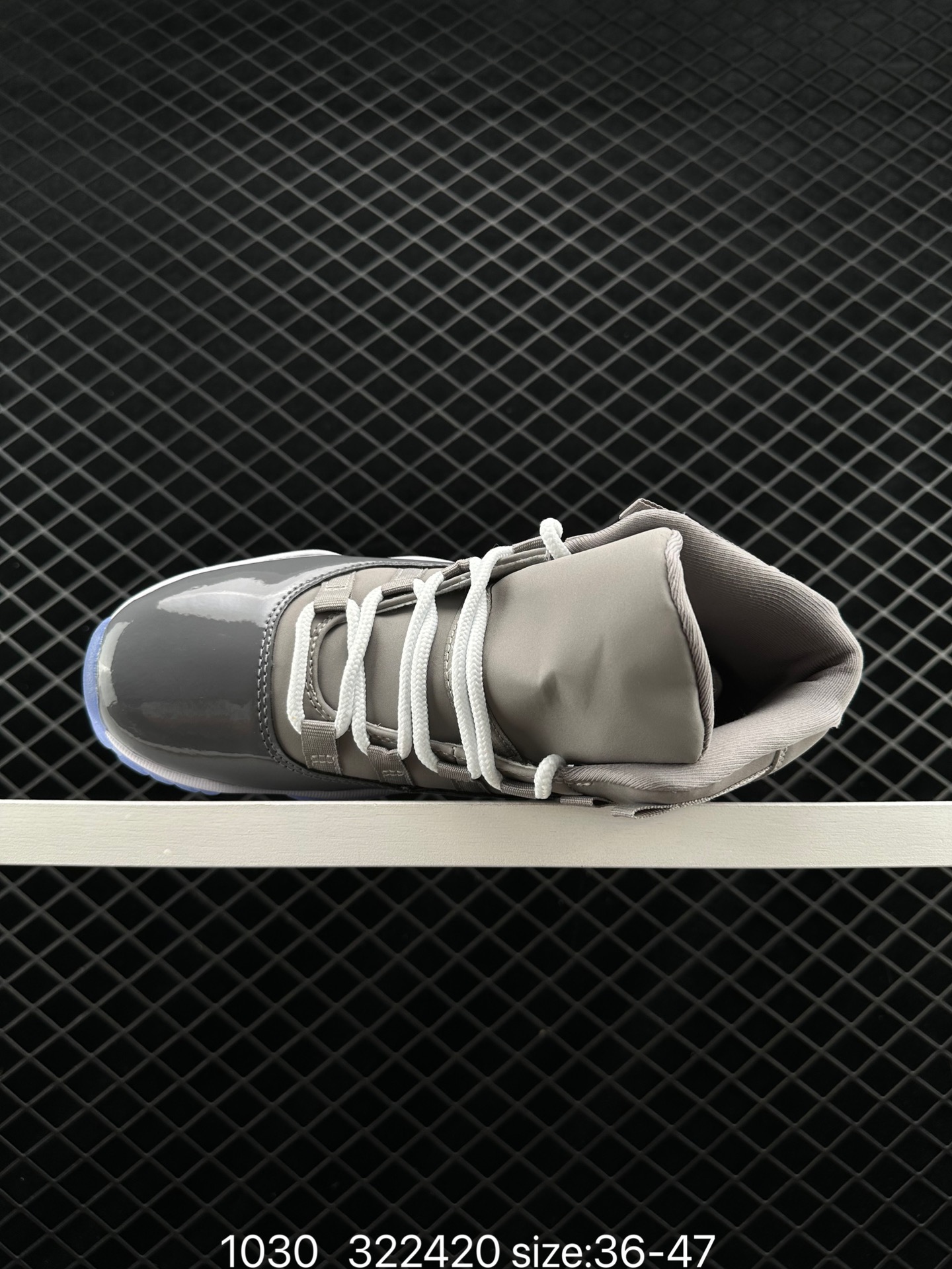 Nike Air Jordan 11 Retro Low LE